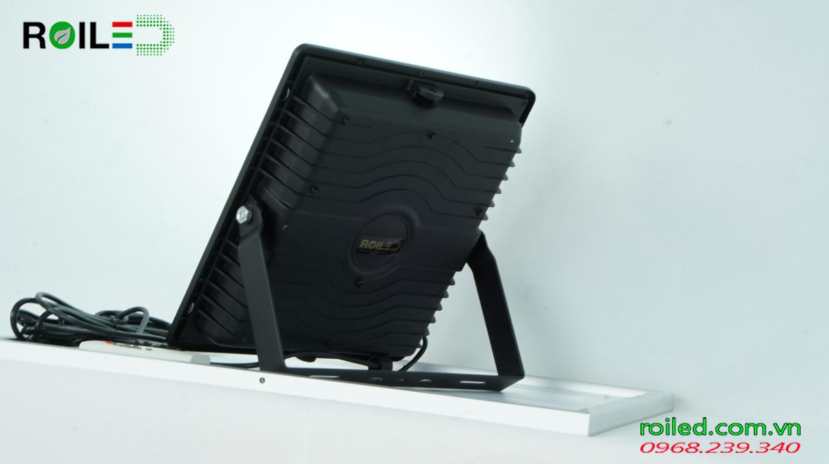 Cửa hàng đèn Led năng lượng