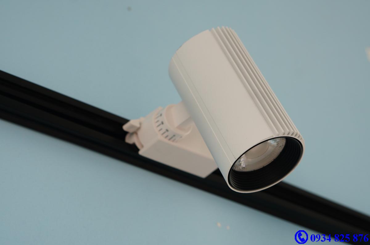 Đdèn ray rọi FSW 20W chip COB