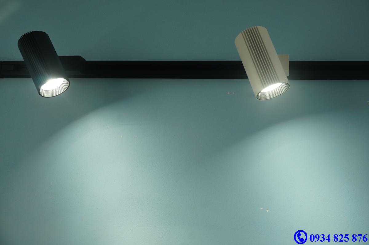 Đdèn ray rọi FSW 20W chip COB