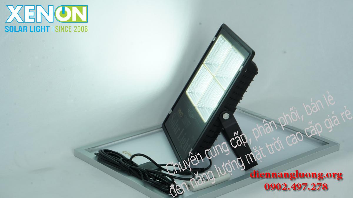Đèn năng lượng giá rẻ chính hãng