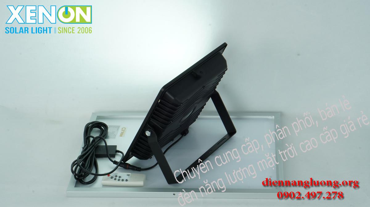 Đèn năng lượng giá rẻ chính hãng