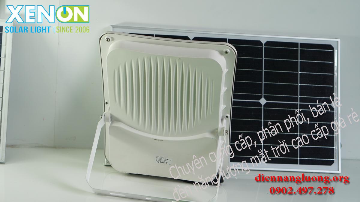 đèn năng lượng mặt trời giá rẻ