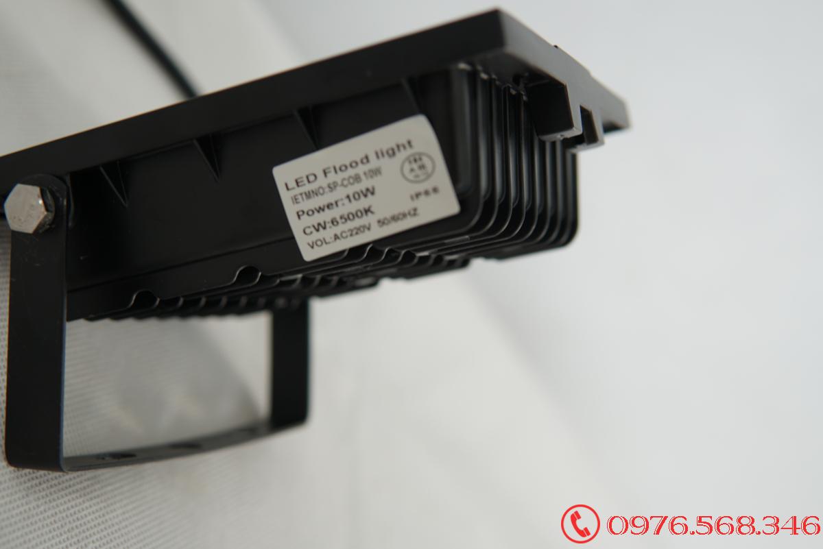 Đèn pha FSW 10W nhiều màu