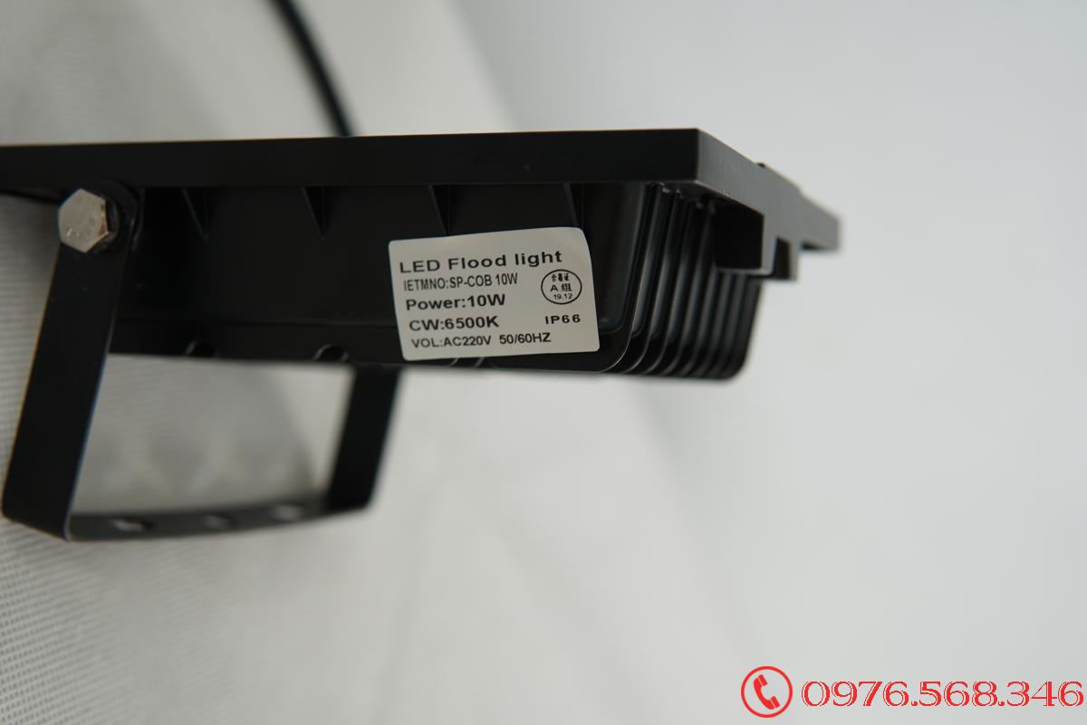 Đèn pha FSW 10W nhiều màu