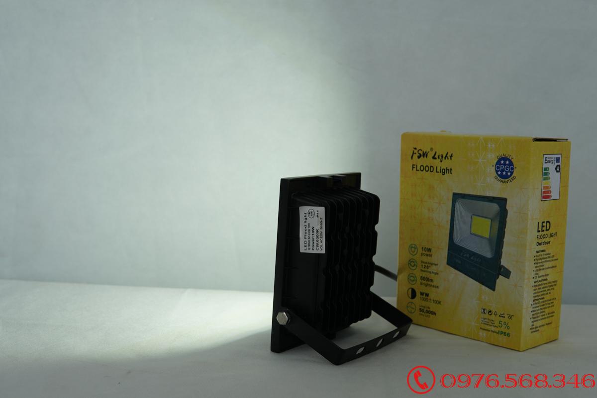 Đèn pha FSW 10W nhiều màu