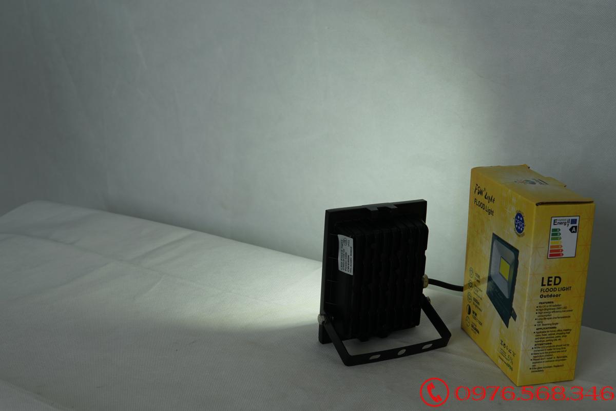 Đèn pha FSW 10W nhiều màu
