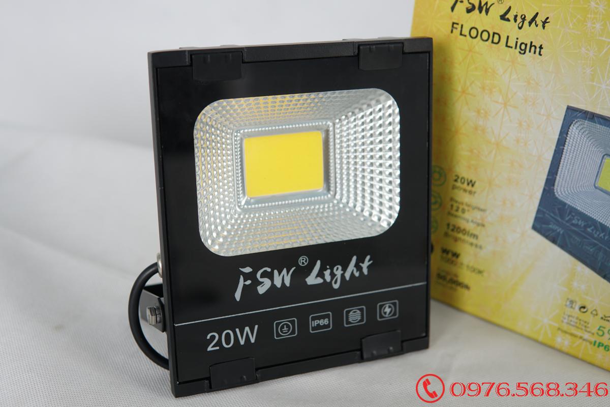 Đèn pha FSW 20W nhiều màu