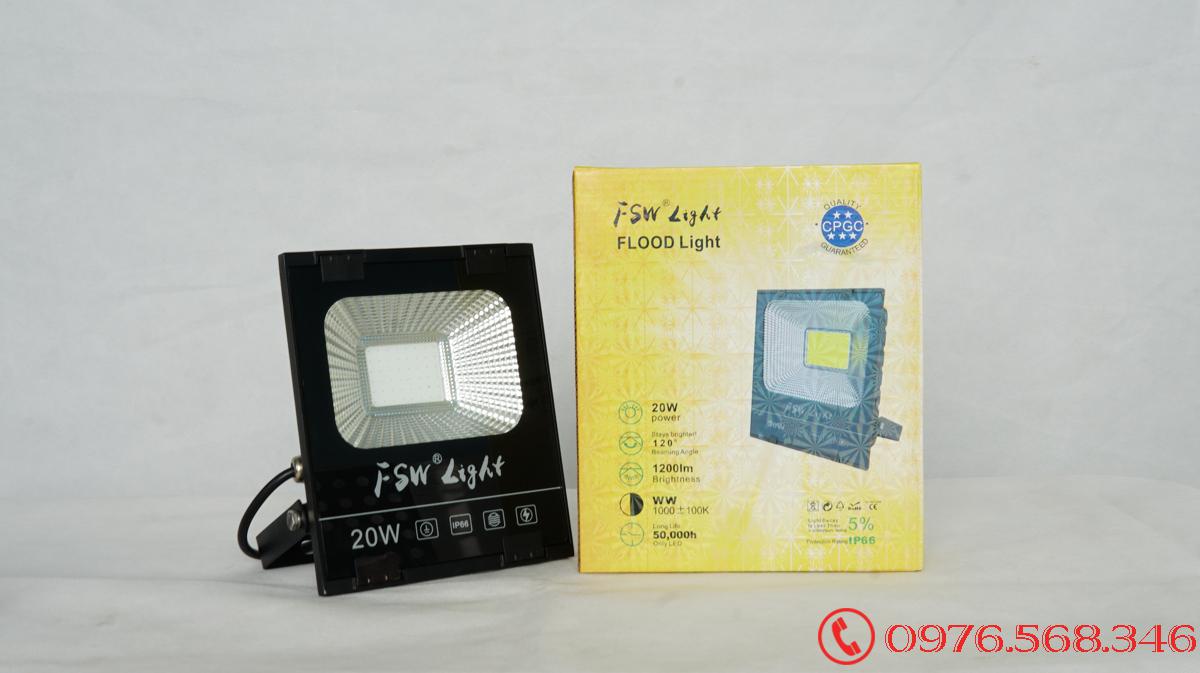 Đèn pha FSW 20W nhiều màu