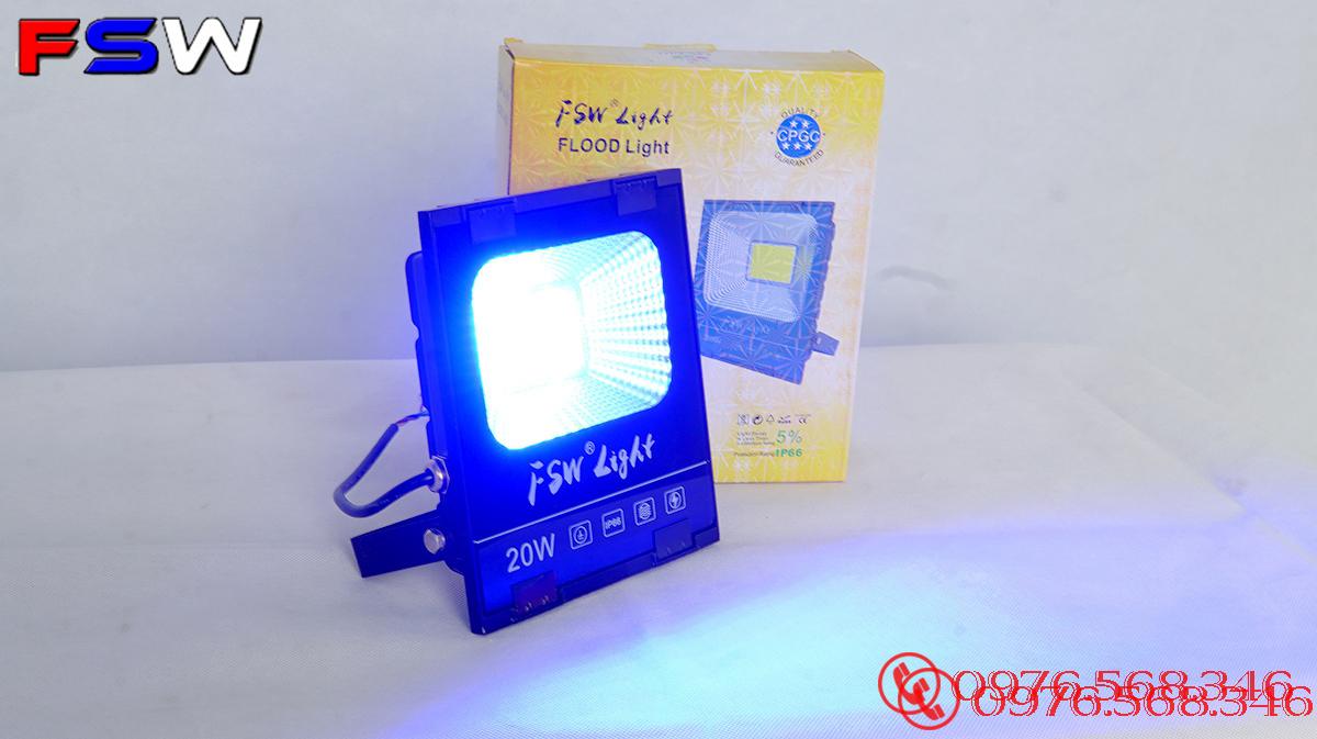 Đèn pha FSW 20W nhiều màu