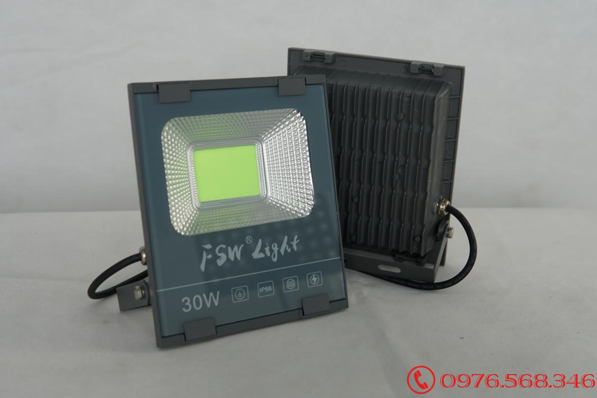 Đèn pha FSW 30W nhiều màu