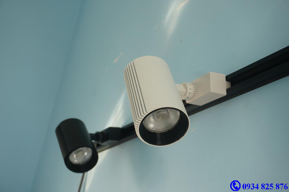 Đèn ray rọi FSW 30W
