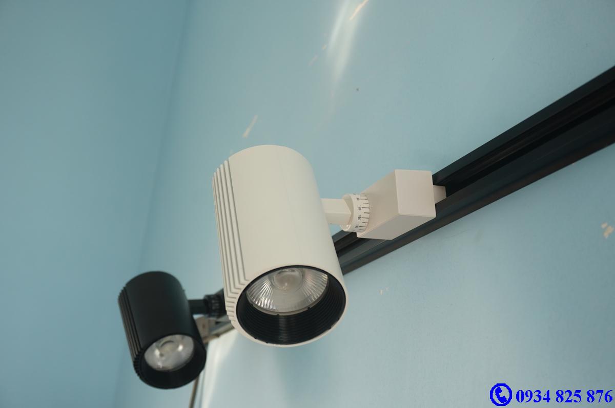 Đèn ray rọi FSW 30W