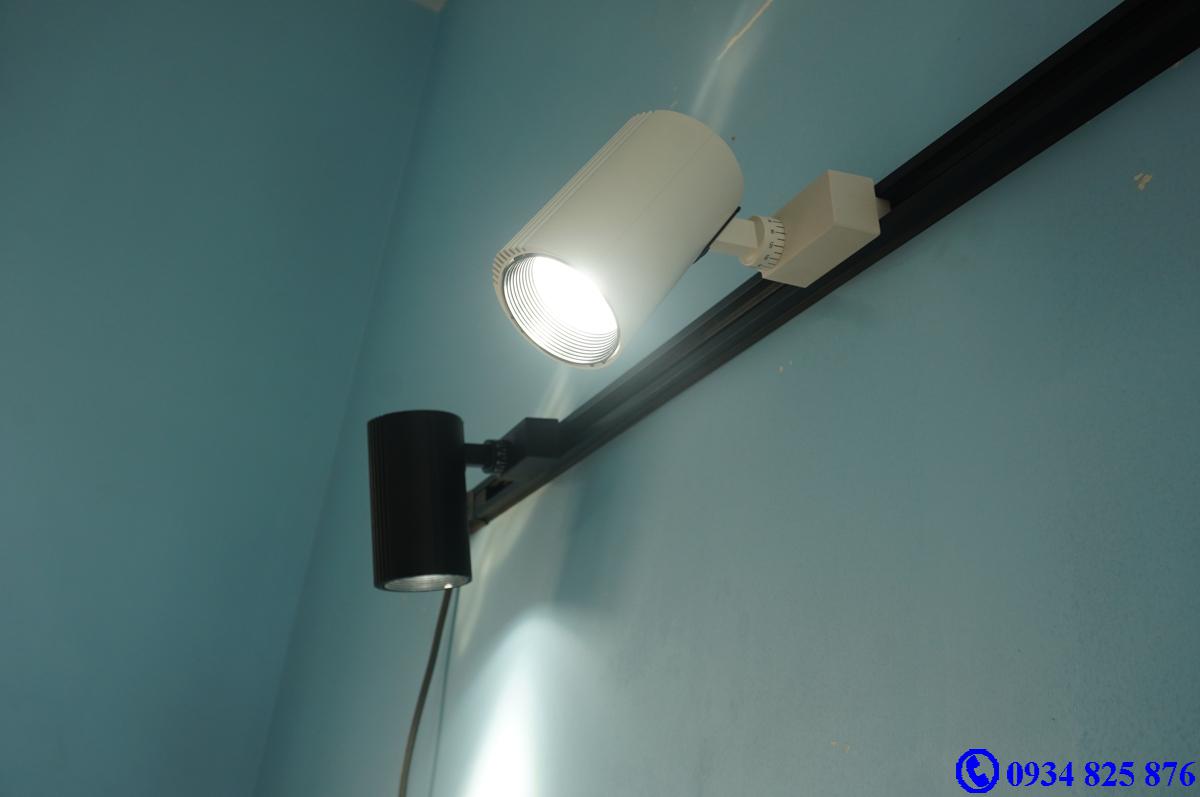Đèn ray rọi FSW 30W