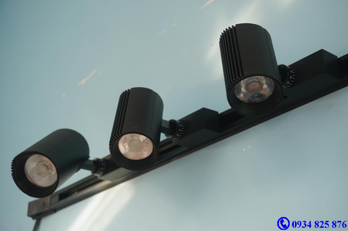 Đèn ray rọi FSW 30W