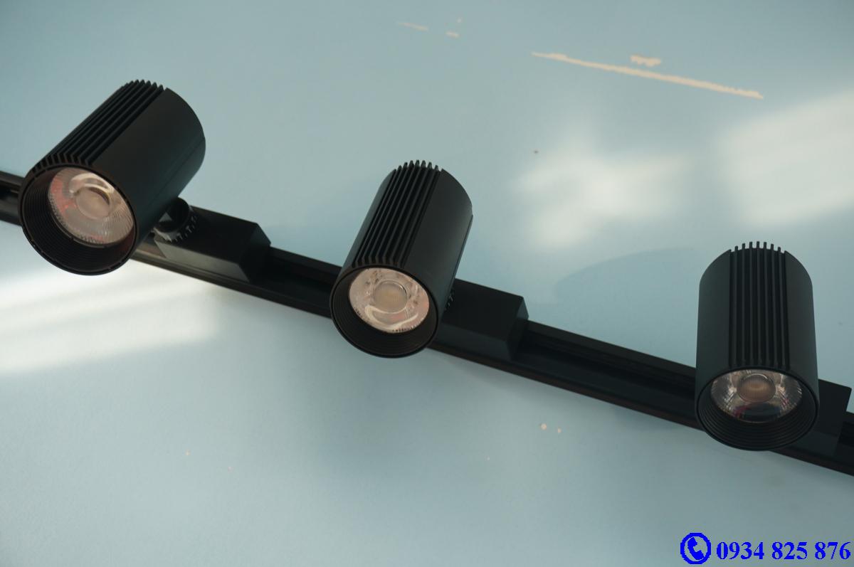Đèn ray rọi FSW 30W
