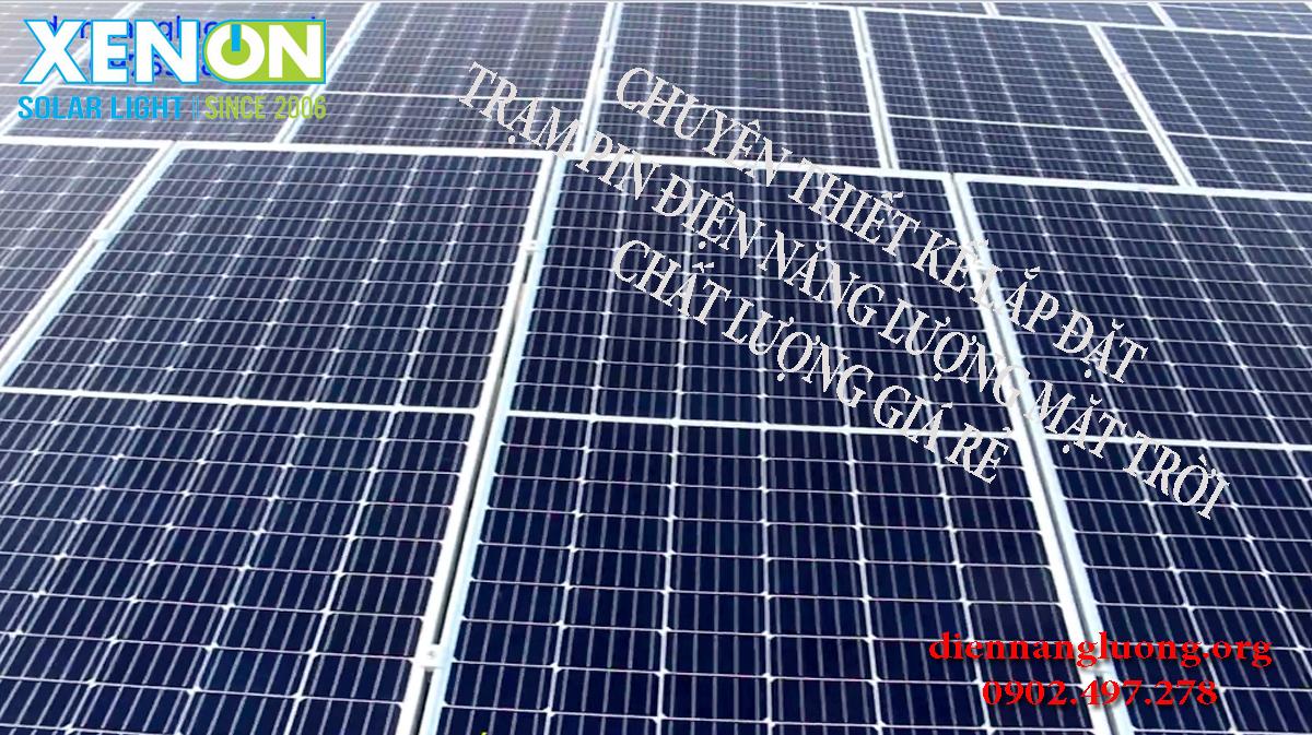 Tấm pin năng lượng mặt trời cao cấp