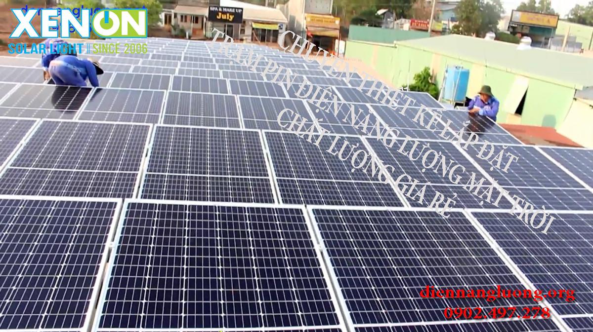 Tấm pin năng lượng mặt trời cao cấp