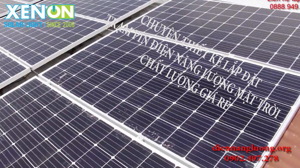 Tấm pin năng lượng mặt trời cao cấp
