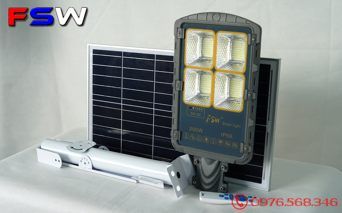 Đèn đường FSW 200W chính hãng| năng lượng mặt trời