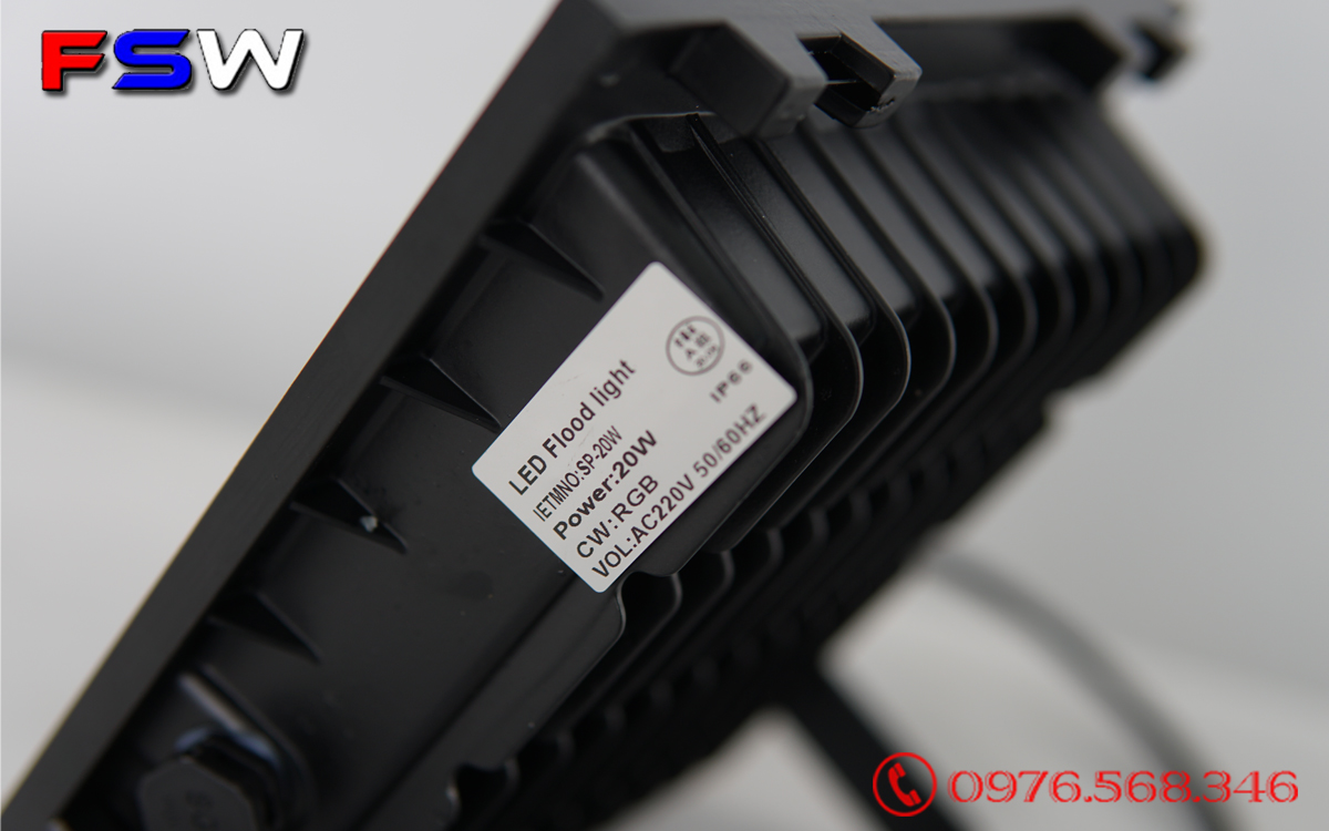 Đèn pha led FSW 20W| đèn trang trí nhiều màu