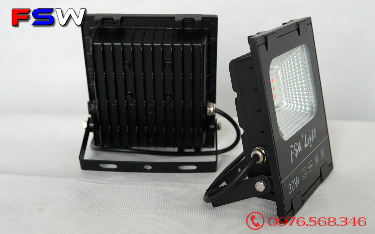 Đèn pha led FSW 20W| đèn trang trí nhiều màu
