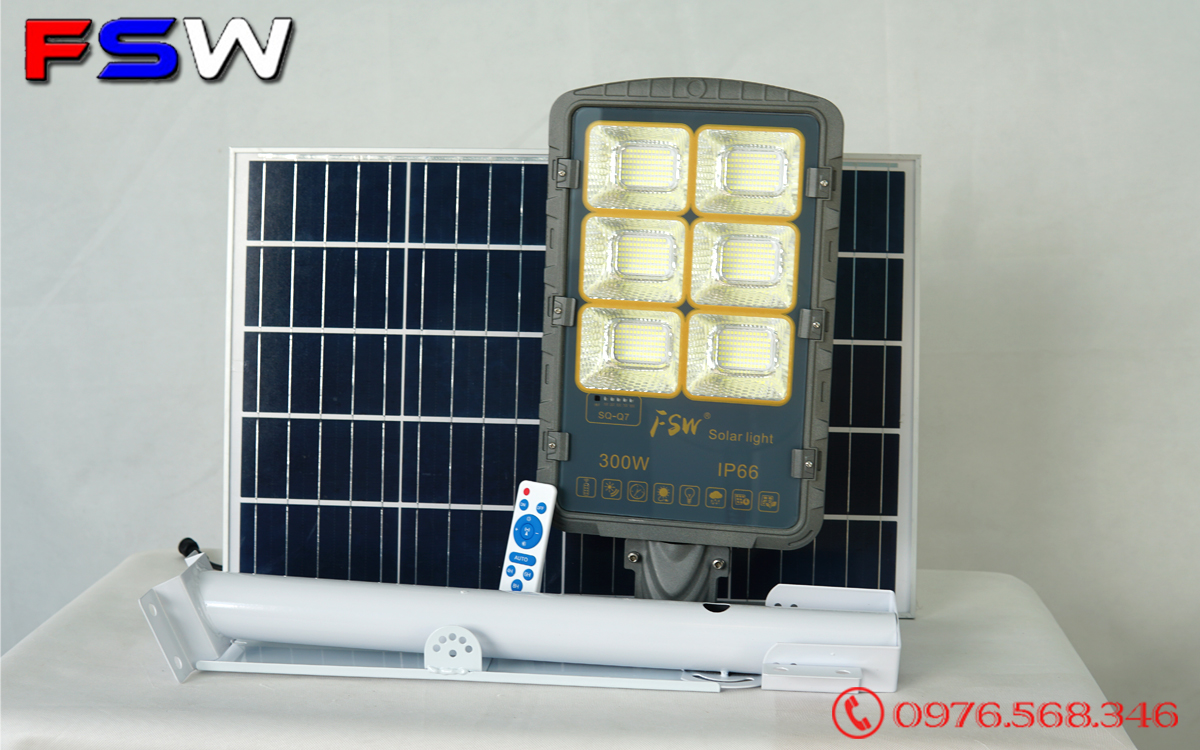 Đèn đường FSW 300W| năng lượng mặt trời cao cấp