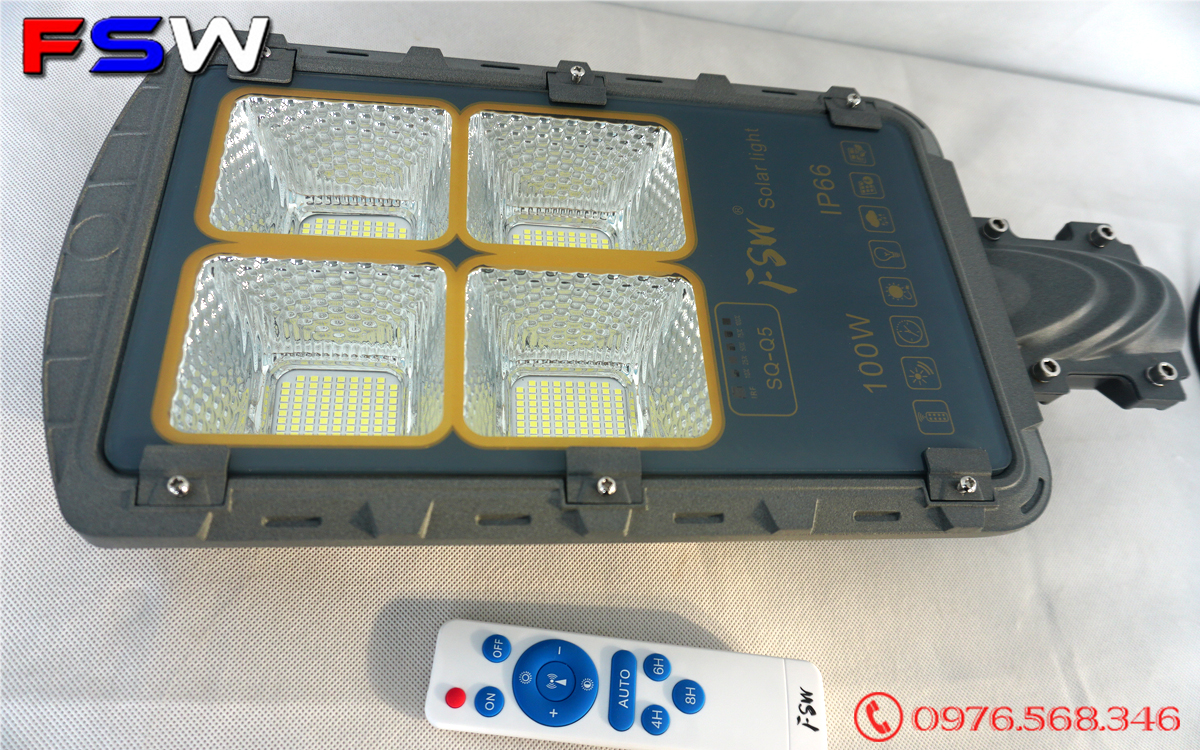 Đèn đường FSW 100W siêu sáng| năng lượng mặt trời
