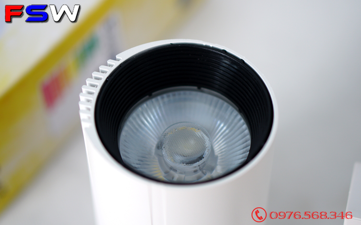 Đèn rọi gắn ray FSW 30W| ánh sáng trắng