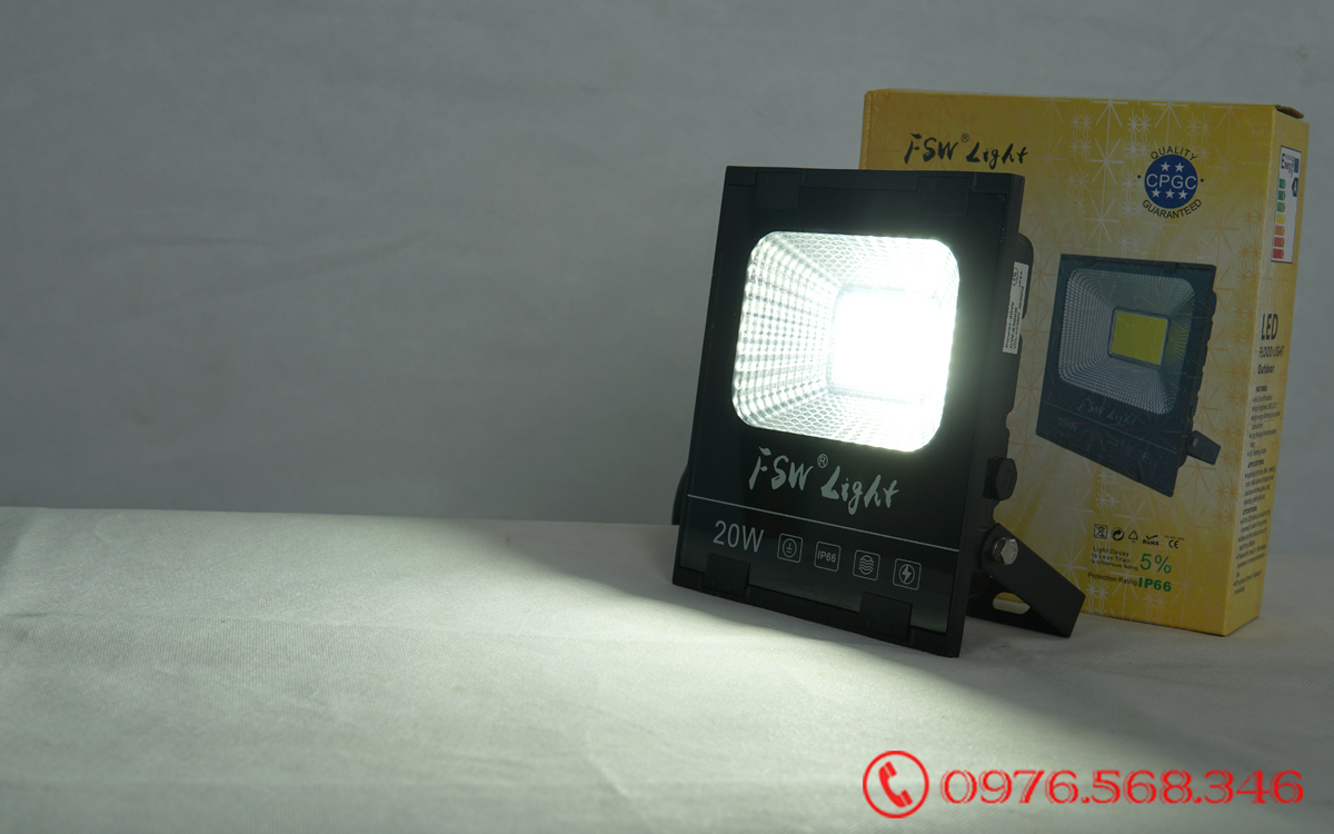 Đèn pha FSW 20W| đèn led ánh sáng trắng