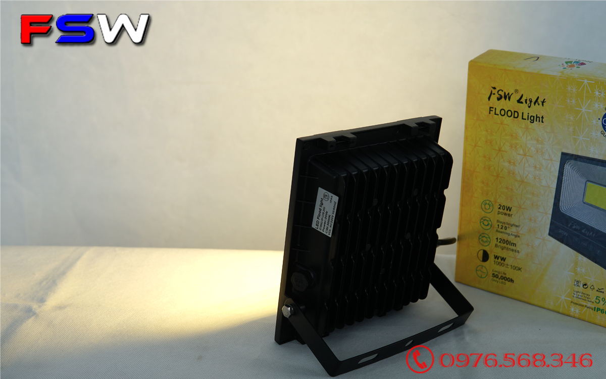 Đèn pha FSW 20W| đèn pha led ánh sáng vàng