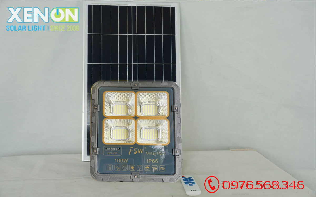 Đèn pha năng lượng mặt trời  FSW 100W giá tốt