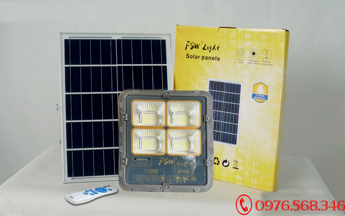Đèn pha năng lượng mặt trời  FSW 100W giá tốt