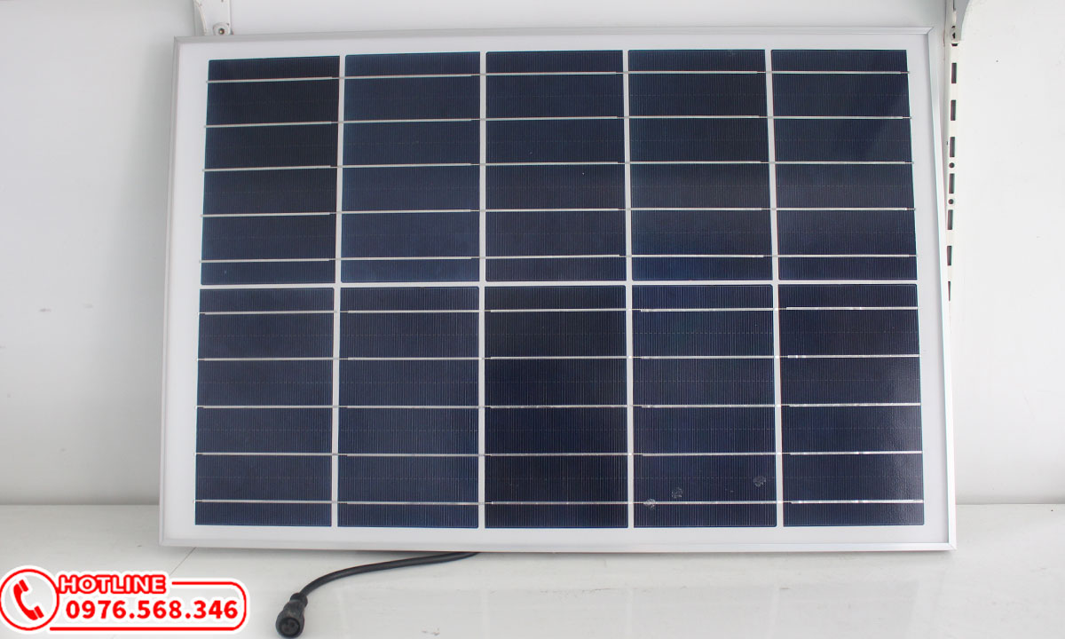 Đèn pha năng lượng mặt trời 200w cao cấp Roiled RPF-200w