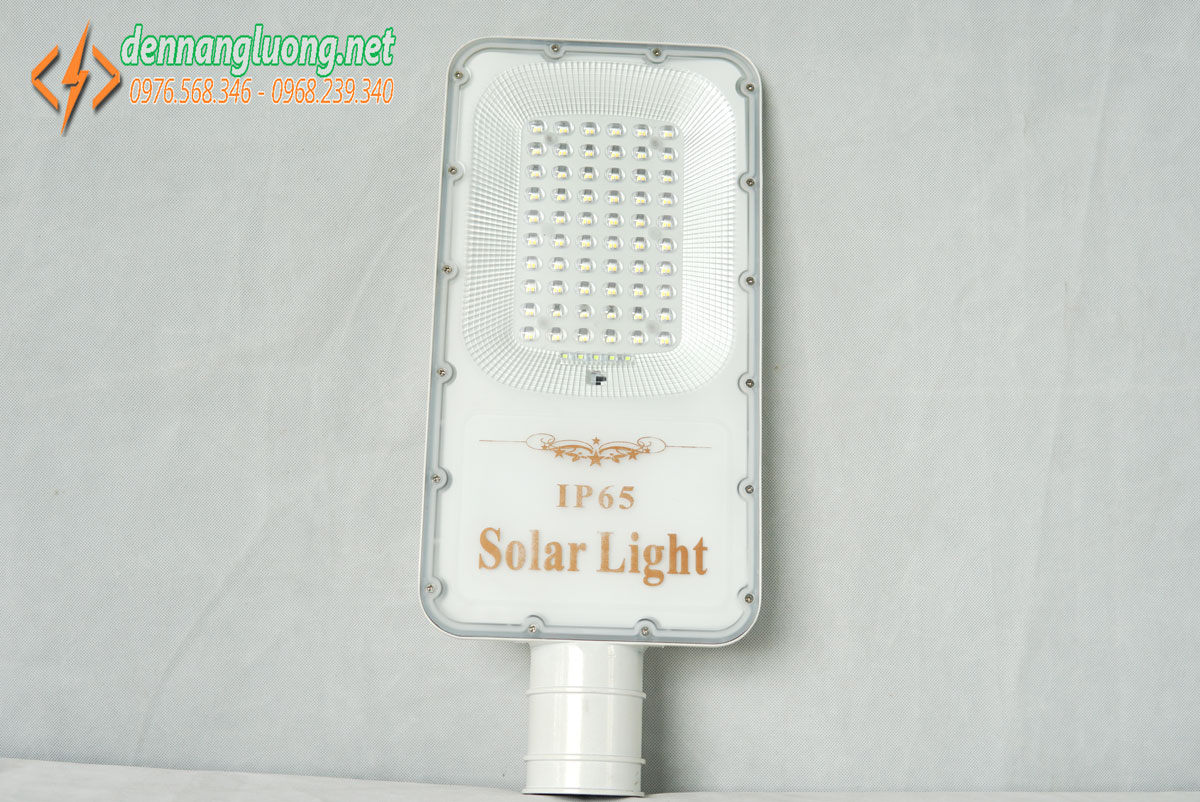 Đèn đường năng lượng mặt trời 100W siêu sáng Solarlight - E100 Đèn đường năng lượng mặt trời 100W siêu sáng Solarlight - E100