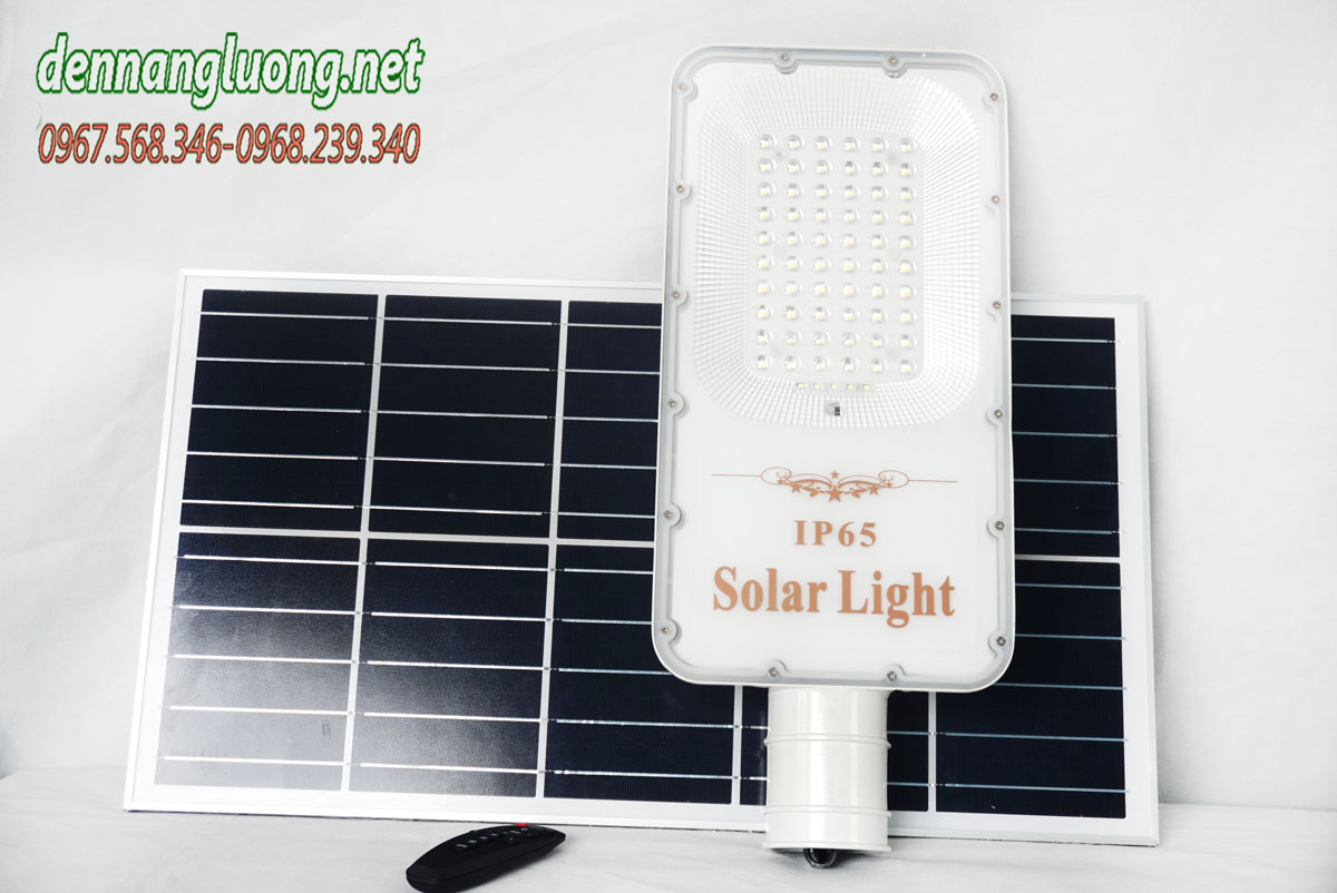 Đèn đường năng lượng mặt trời 300W siêu sáng Solarlight - E300