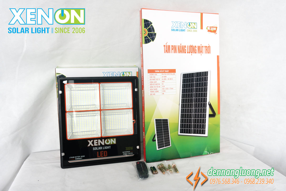 Đèn pha năng lượng mặt trời 300W chính hãng Xenon CX300W