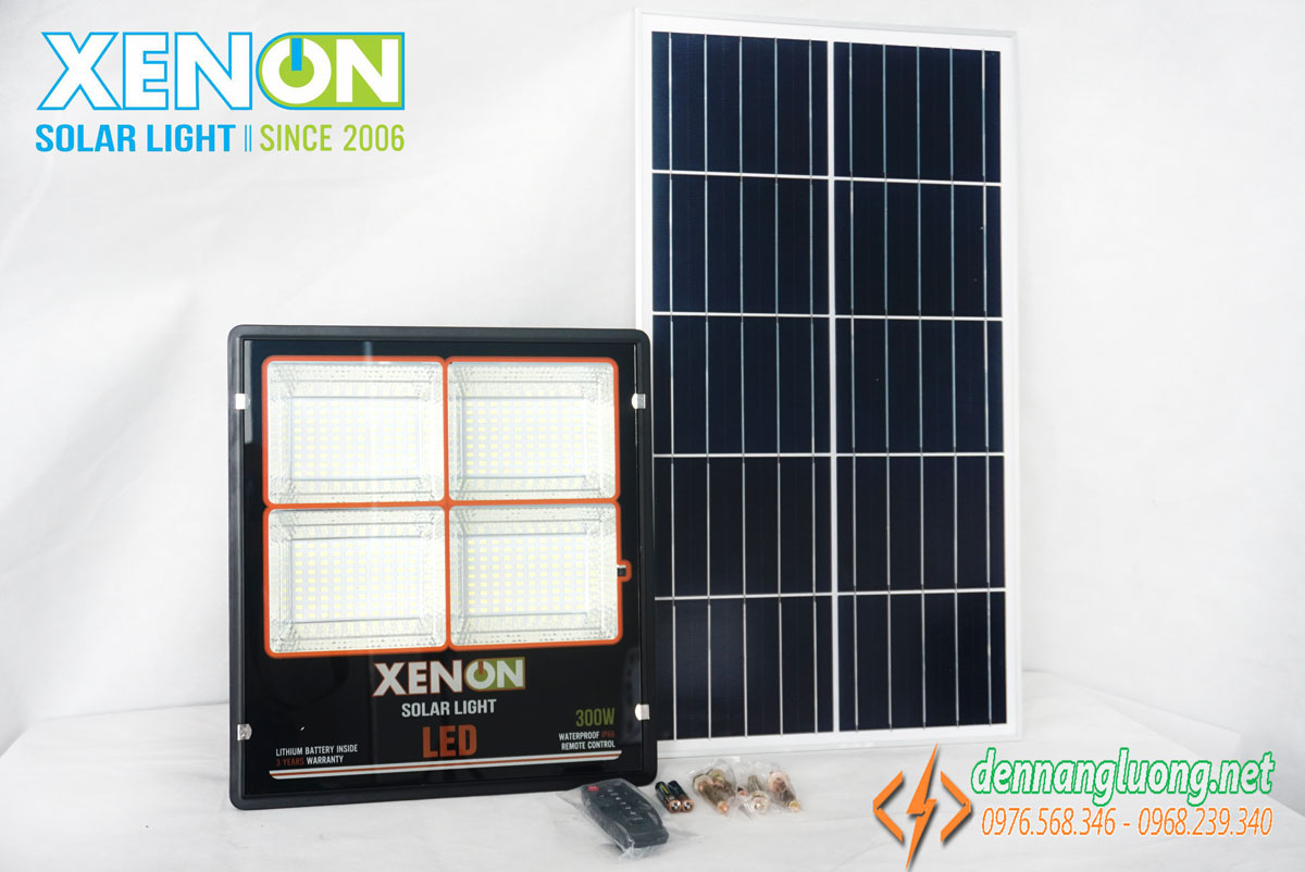 Đèn pha năng lượng mặt trời 300W chính hãng Xenon CX300W