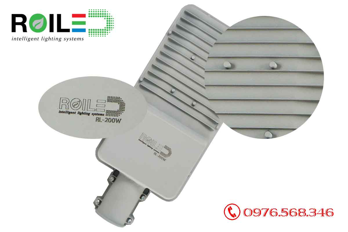 Đèn đường năng lượng mặt trời 200W Roiled D-200