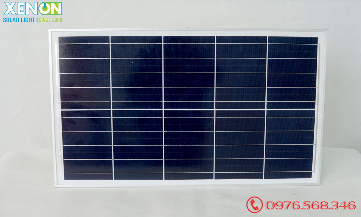 Đèn pha năng lượng mặt trời  FSW 200W giá tốt