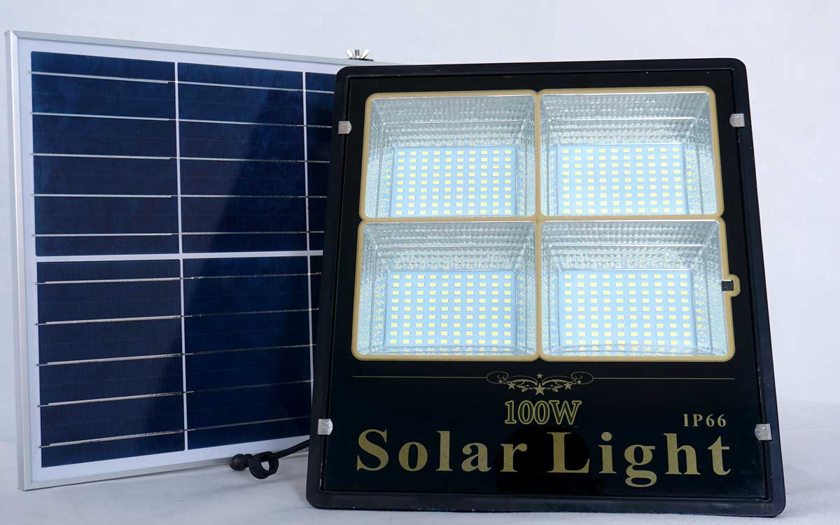 Đèn Roiled RP100W| đèn pha năng lượng mặt trời