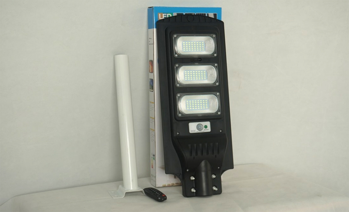 Đèn đường Roiled RL90W|pin liền thể