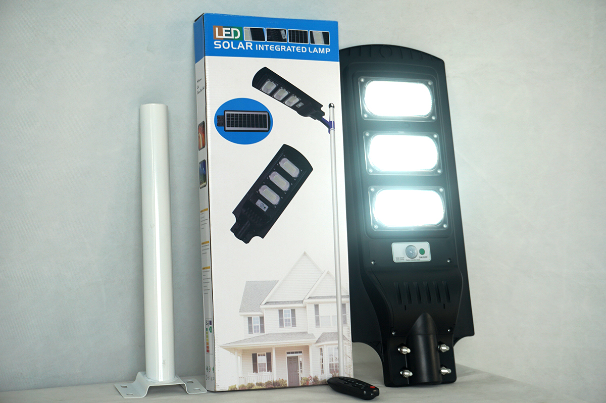 Đèn đường Roiled RL90W|pin liền thể