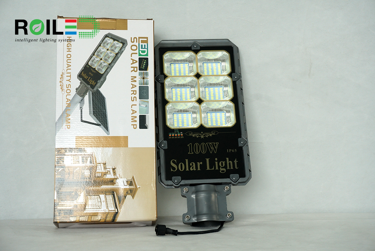 Đèn đường Roiled RB100W cao cấp| Pin rời