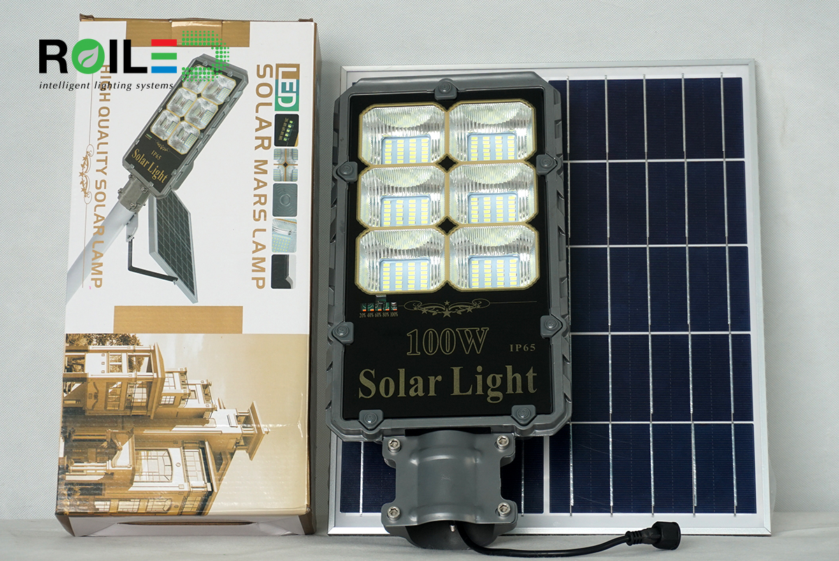 Đèn đường Roiled RB100W cao cấp| Pin rời