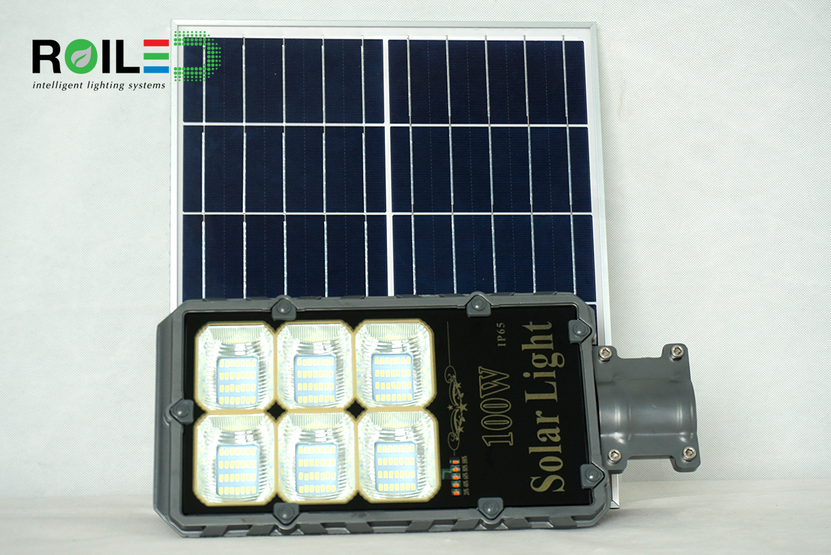 Đèn đường Roiled RB100W cao cấp| Pin rời