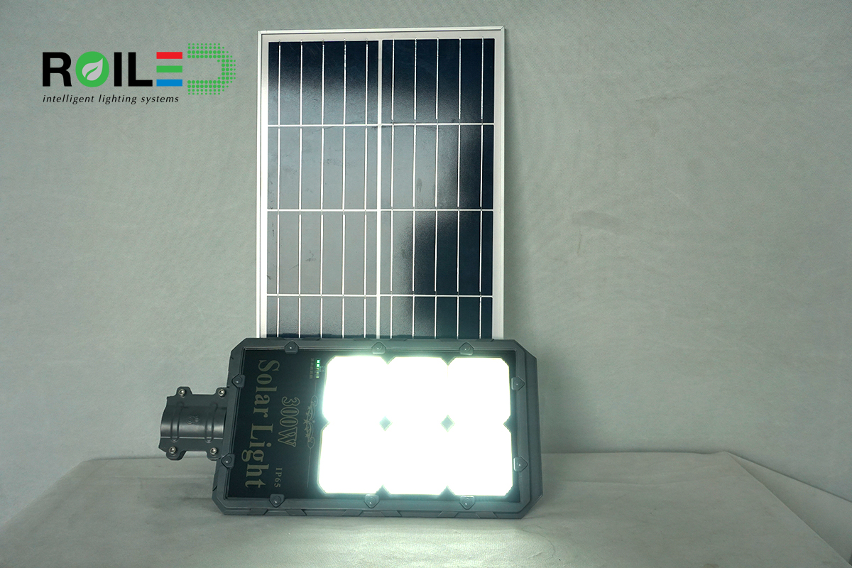 Đèn đường Roiled RB300W chất lượng| NLMT